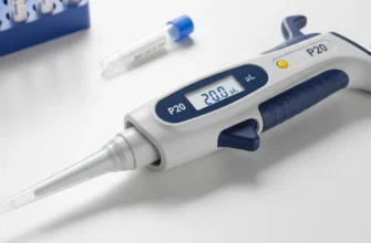 A modern electronic P20 pipette for precise micro-volume liquid handling in a laboratory setting